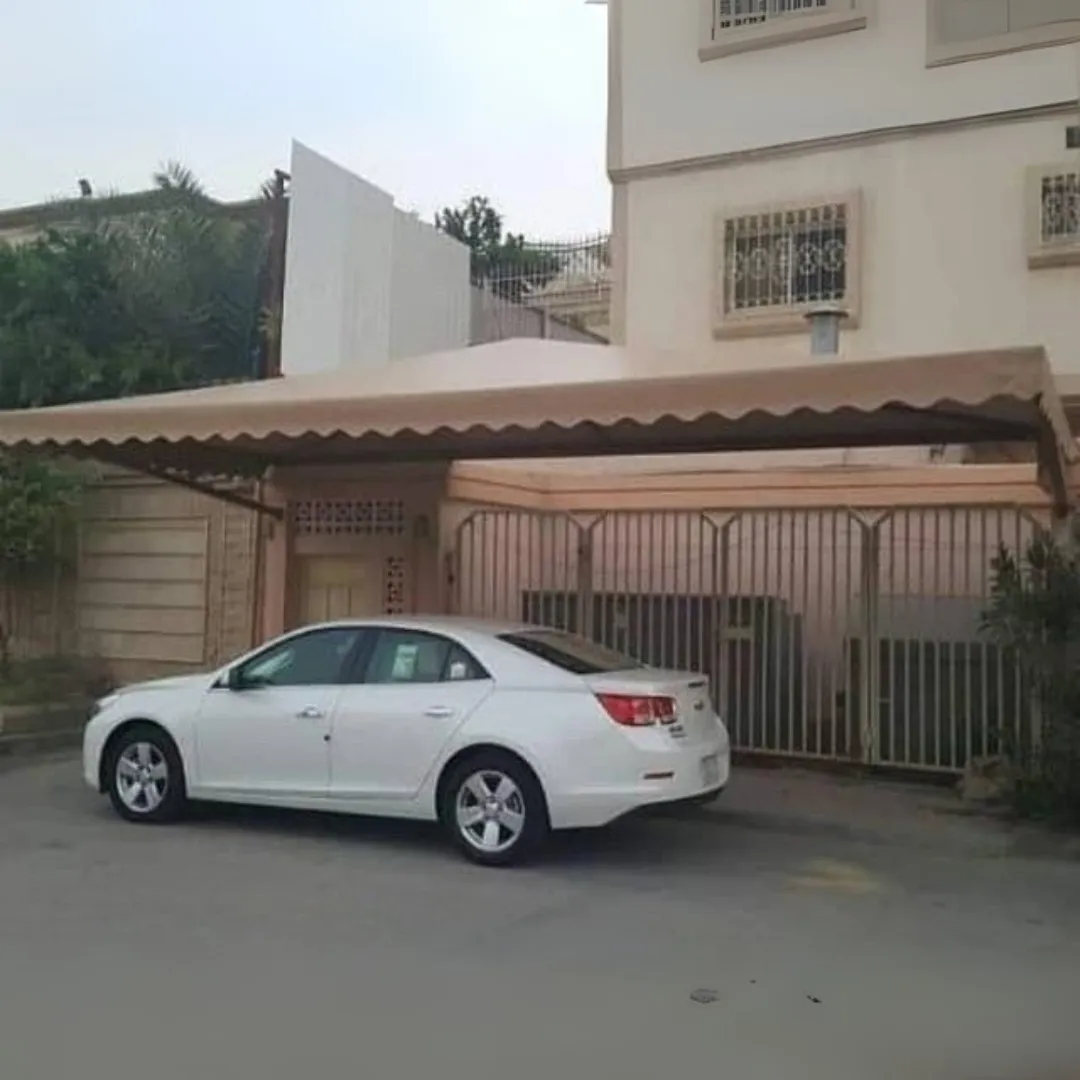 تركيب مظلات جلد في القطيف بأسعار تنافسية وجودة عالية