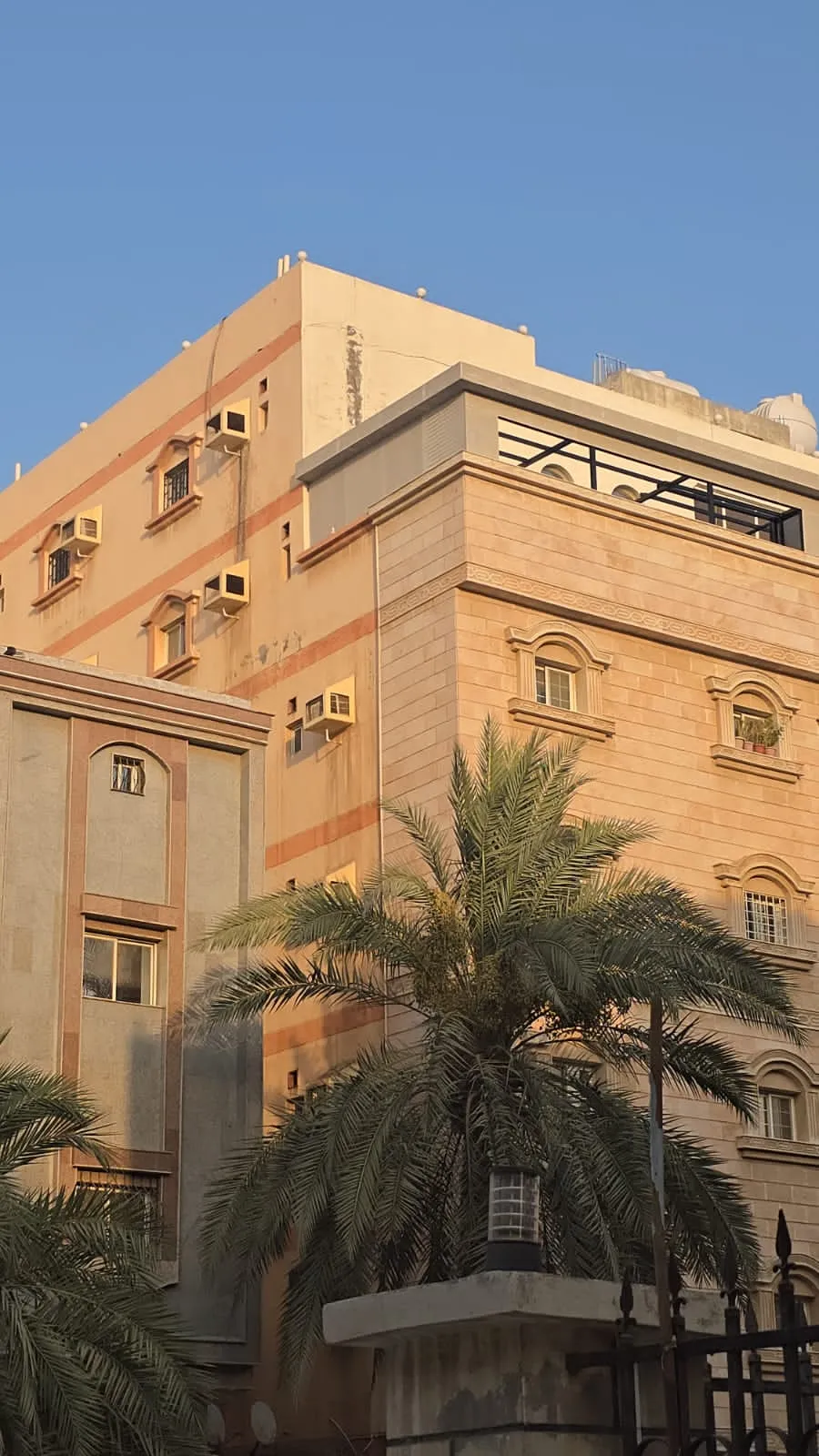 مقاولات عامة لترميم فنادق في المنطقة الشرقية 