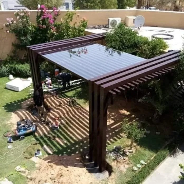 جلسات شتوية ساحرة في القطيف مع أجمل تصاميم البرجولات العصرية